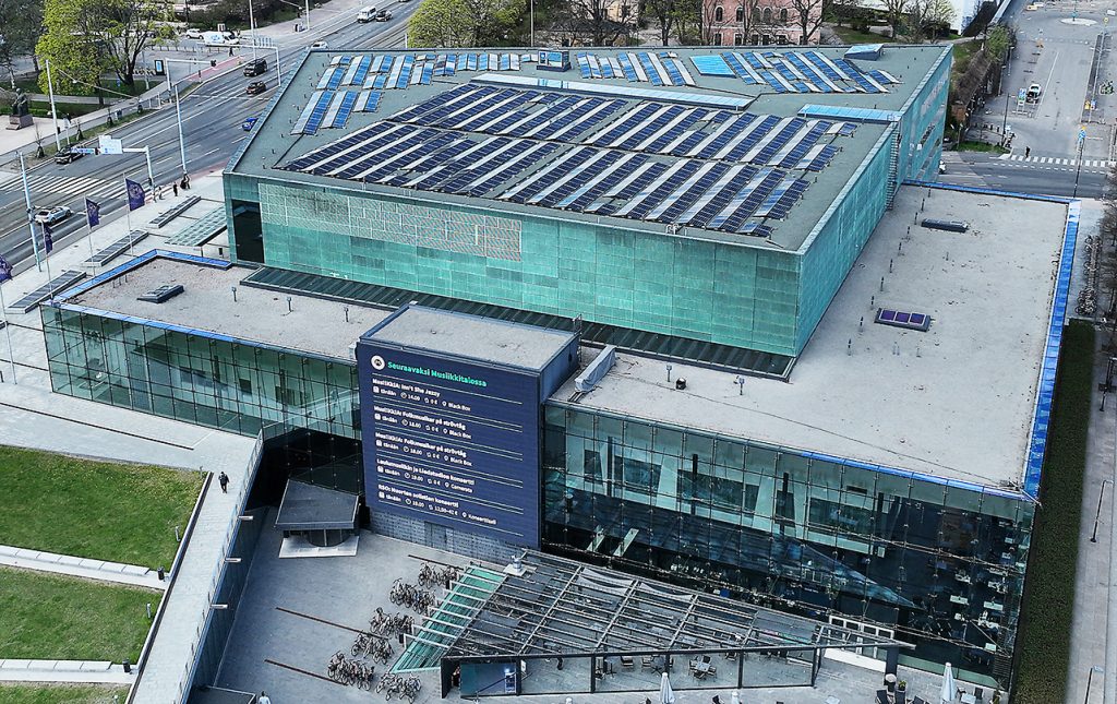 Musiikkitalossa on paljon erilaisia konsertteja ja peräti viidet urut. Musiikkitalon suunnittelivat arkkitehdit Marko Kivistö, Ola Laiho ja Mikko Pulkkinen. Se avattiin vuonna 2011.